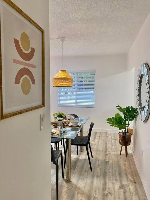 Hébergement de vacances Beautiful & Relax Family House 2/1- Free Parking Miami